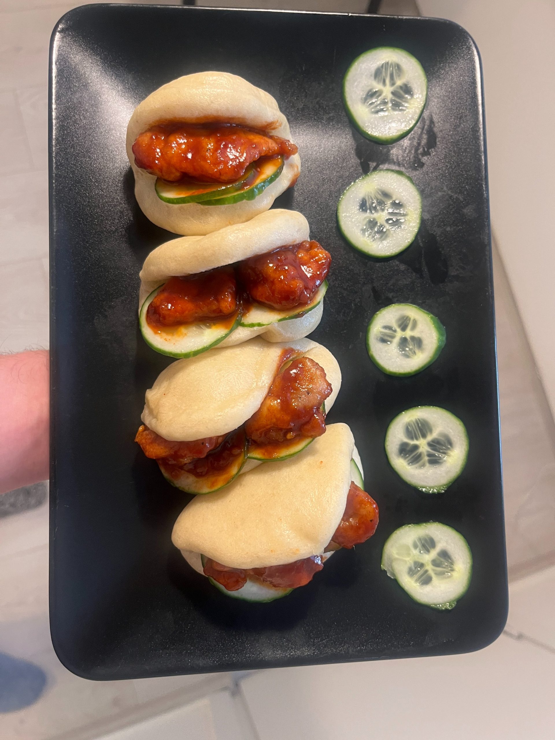 Pehmeää Taikaa ja Rätisevää Rapeutta: Ultimaattinen Opas Korealaisiin Kana Baoihin