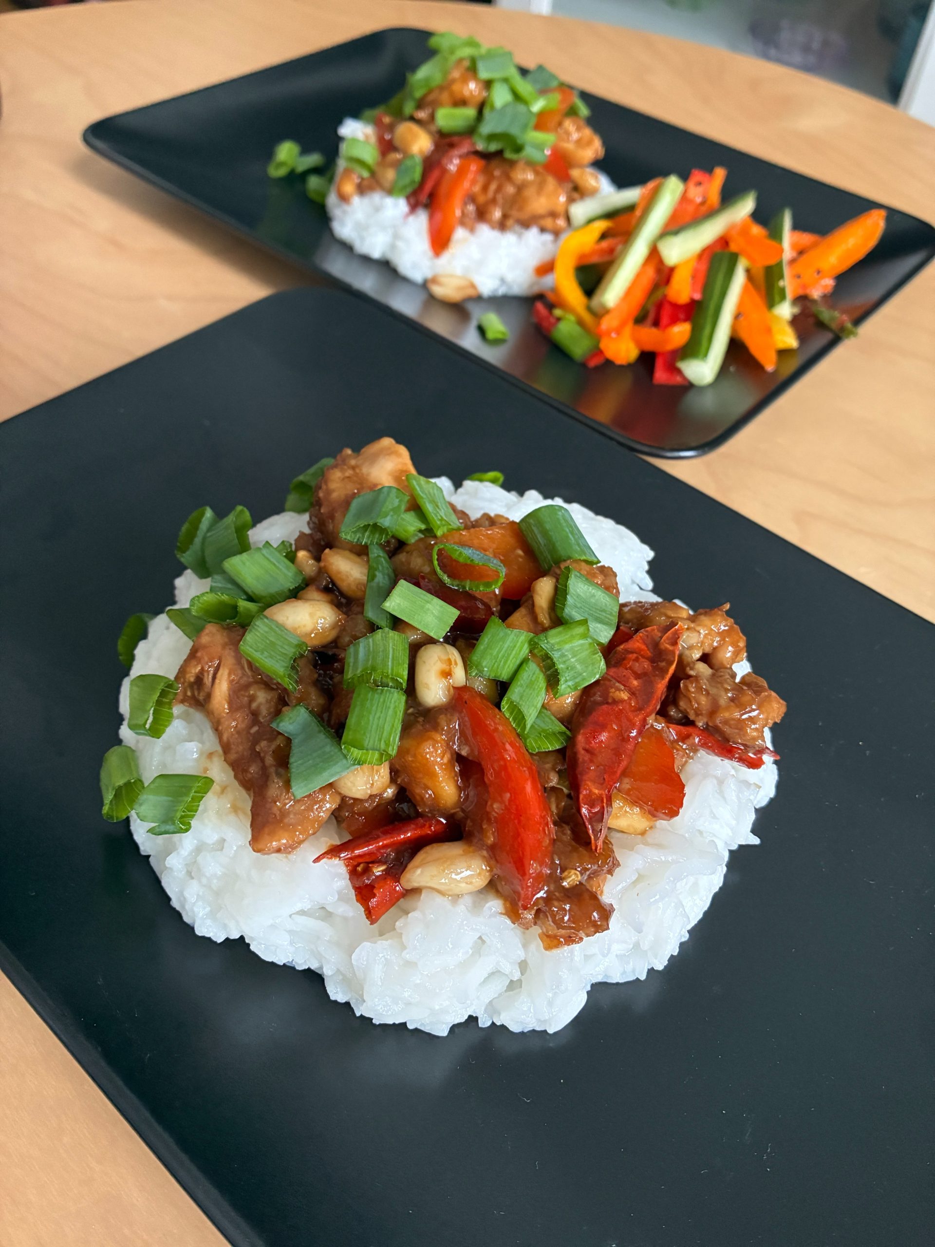 Täydellinen Kung Pao Kana – Aito Kiinalainen Maku Kotikeittiössä
