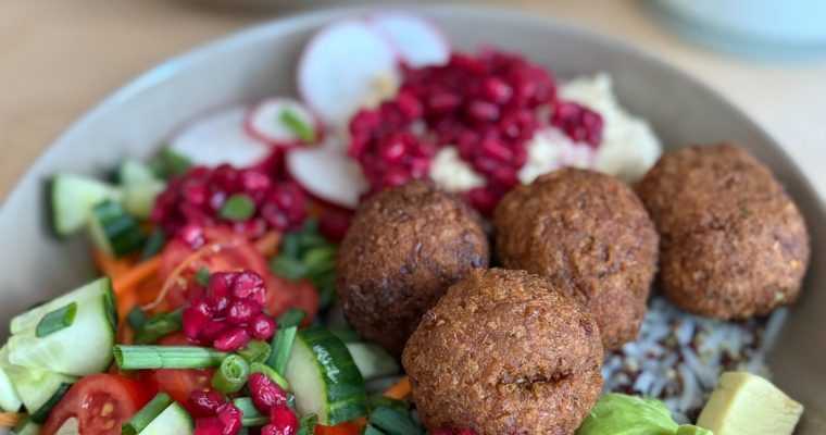 Falafel – rapeat kikhernepyörykät Lähi-idästä